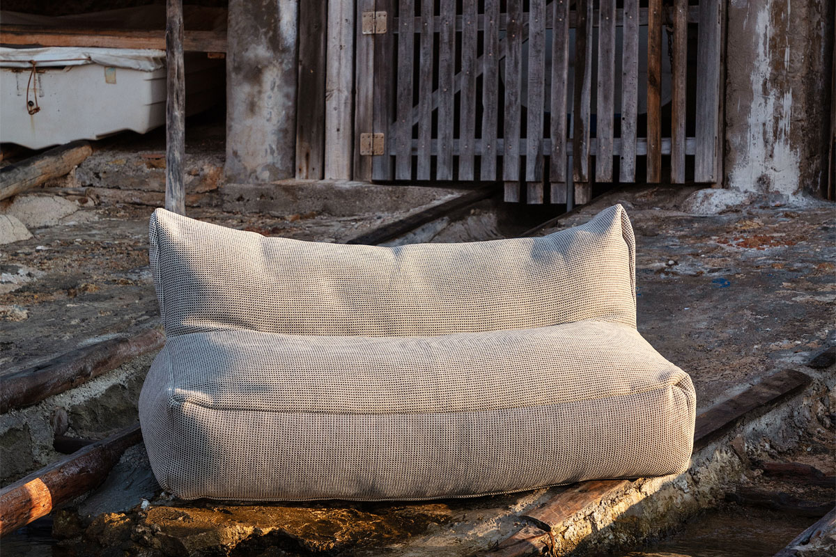 Dotty Cloud Loveseat beige Impression